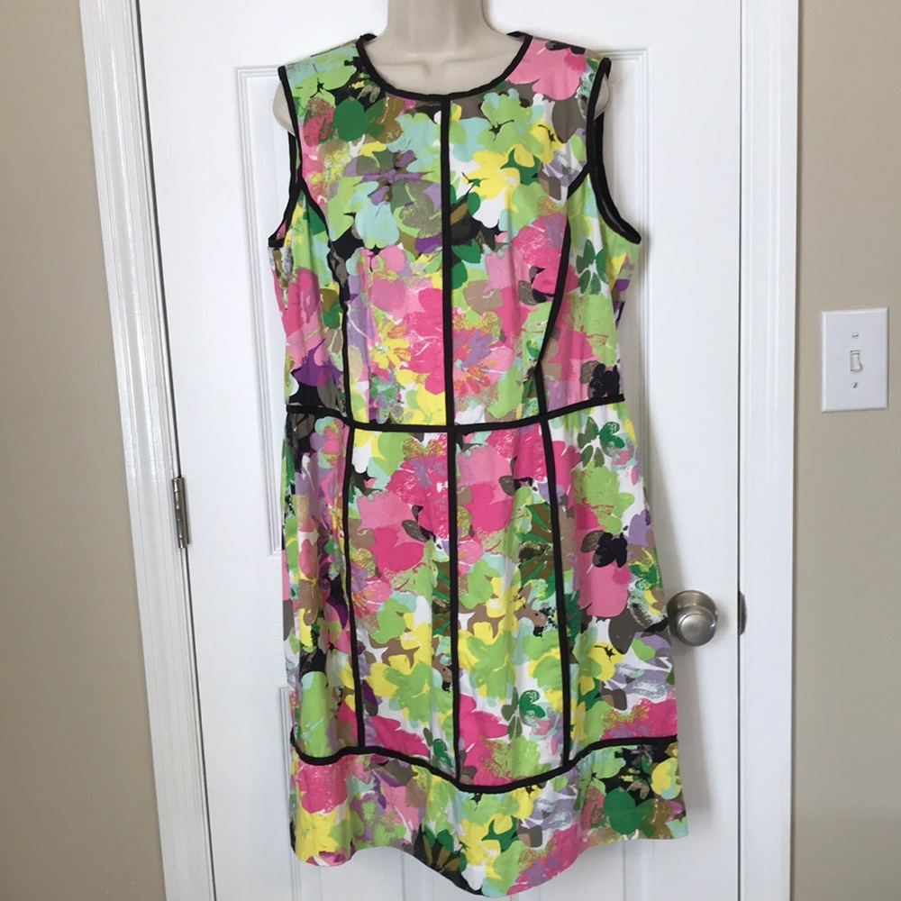 🌸 Calvin Klein 🌸 Ladies Size 14…Floral Dress!